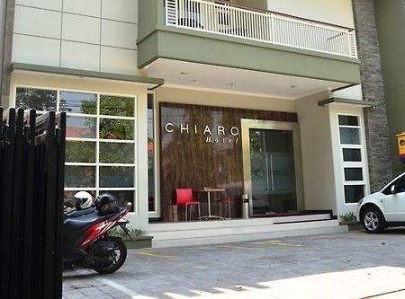 Chiaro Hotel Syariah Сидоарджо Экстерьер фото